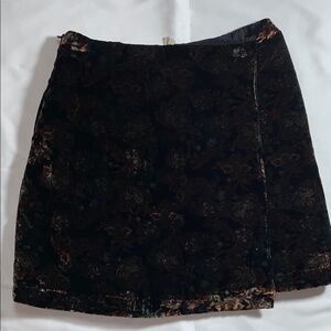 Elegant Black Velvet Skirt